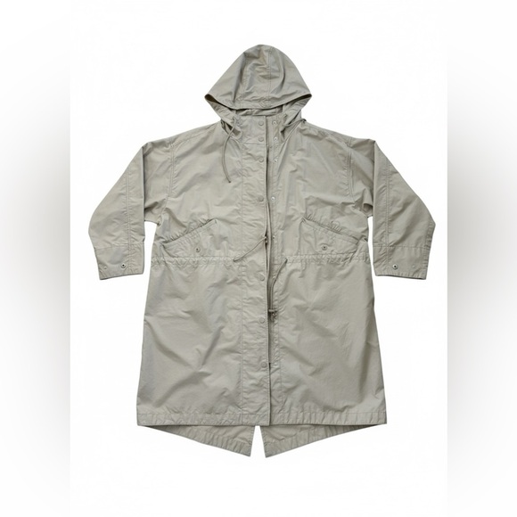 2/$35 GAP Men's Light Tan Raincoat - Picture 1 of 3